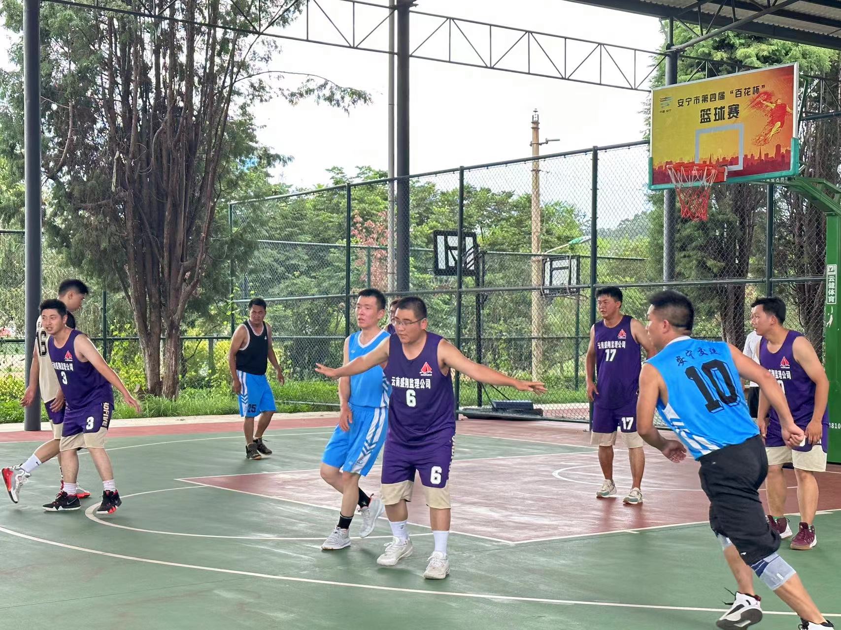 盛翔篮球队与交运局举行篮球友谊赛